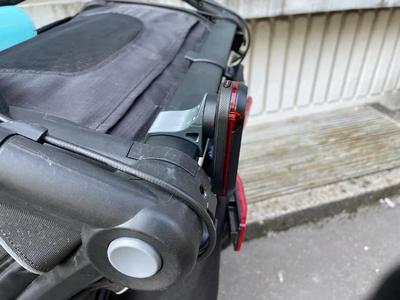 Thule Chariot Varia light mount   