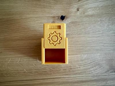 Mini box with sliding magnet lid   