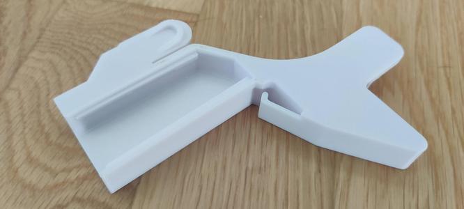 Bosch / Siemens Freezer compartment door holder // Bosch / Siemens Gefrierschrank Fach Tür / Glas Halter