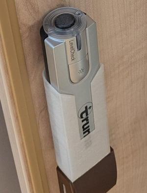 Halter für Truma LevelCheck, höher und mit dickerer Rückwand