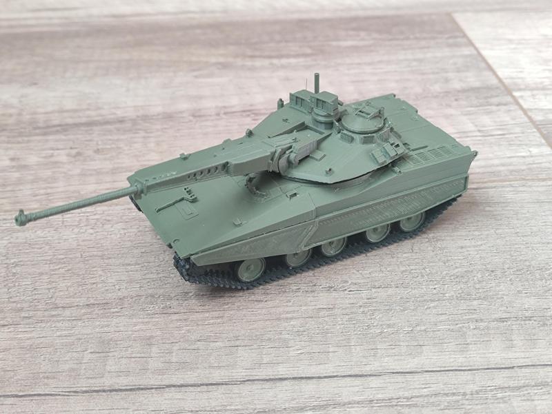 HSTV-L tank model (1:50 Scale)