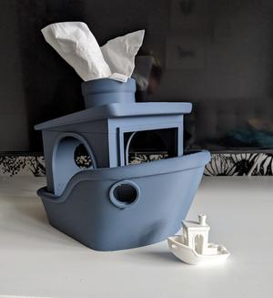 Tissue Box Cover - Benchy style