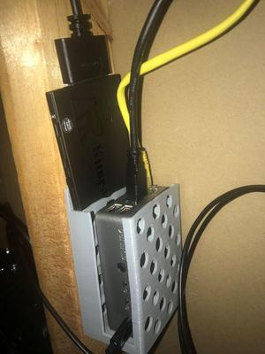 Raspberry PI Wall Hanger