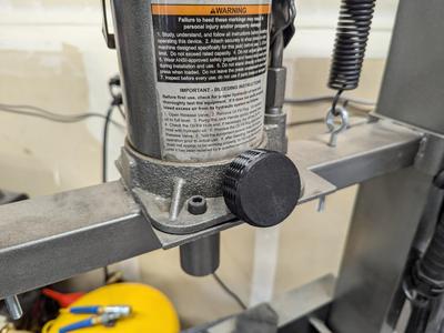 Central Machinery 20-Ton Hydraulic Press Valve-Knob