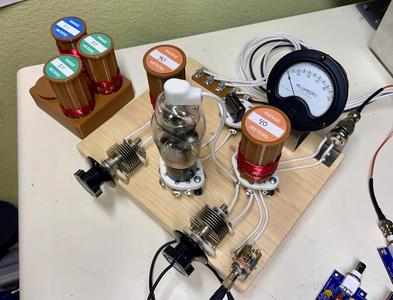 Radio Plug-in Coil Form + Tri-Tet Transmitter Parts   