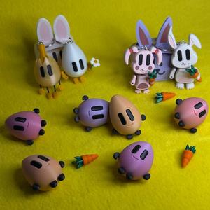 STRING-FLEX - CUSTOMIZABLE CHARACTERS KEYCHAIN - EASTER VERSION