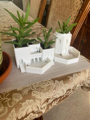 Roman Terrace Garden Self Watering Plantar