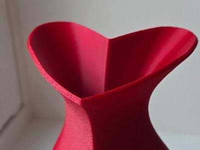 Heart vase