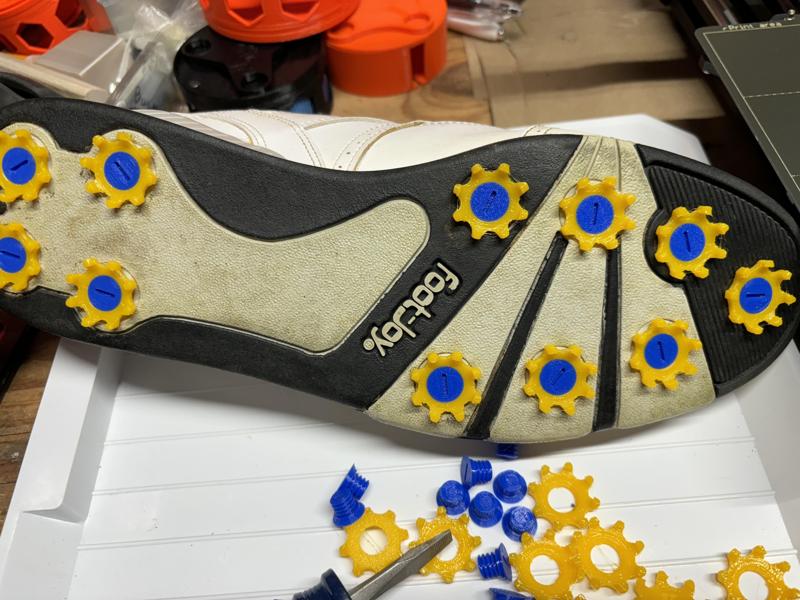 Vintage Golf Cleats