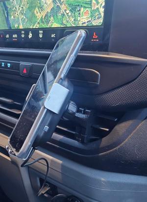 Ford Transit custom / VW Transporter 2024 Phone holder adapter 17mm