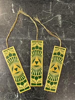 Triforce Bookmark Solid