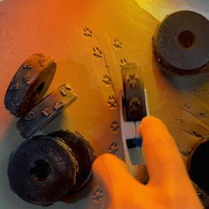 Texture Clay Wheel - Wolf Tracks