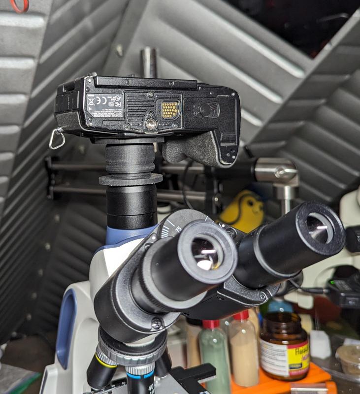 MFT adapter for swift trinocular microscopes