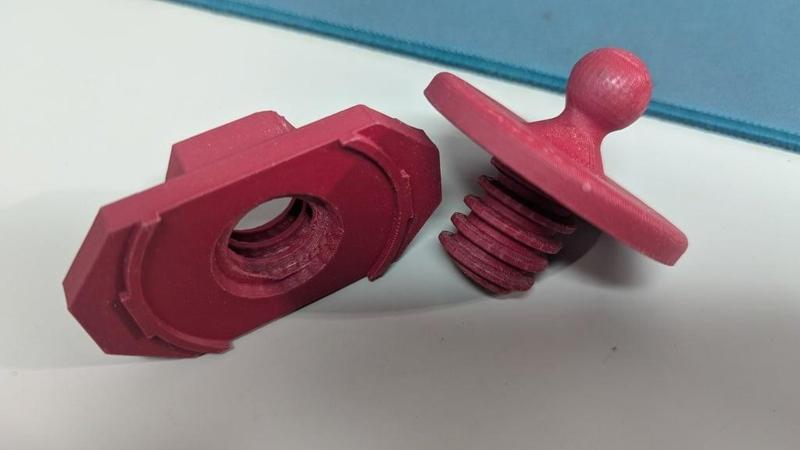 2002-2009 Trailblazer 2wd Phone Mount