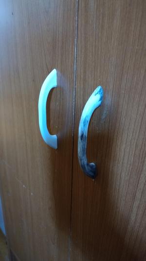 Handle w/Flat sides