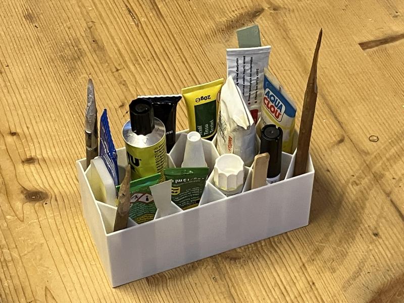 Tubenbox
