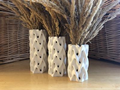 Braided Grass Vase (Medium)