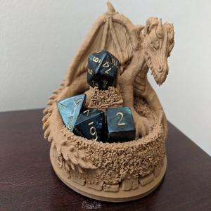 Dragon Dice Holder D20 Fits in Treasure Chest