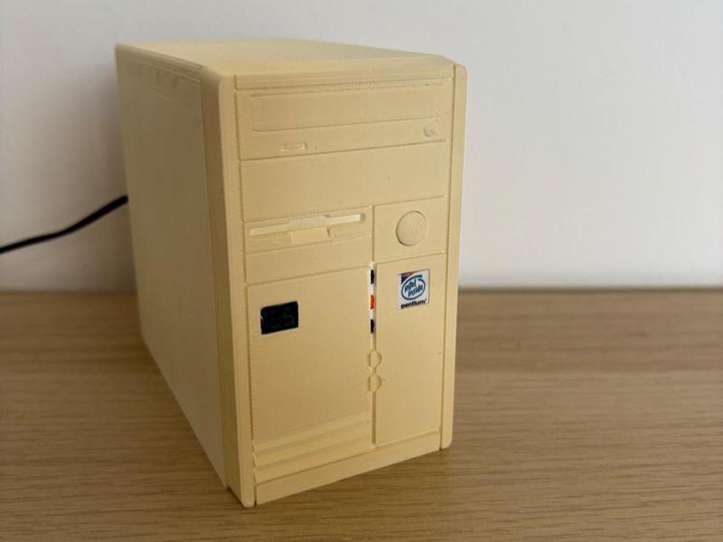 Mini Pc retro (Raspberry Pi case)