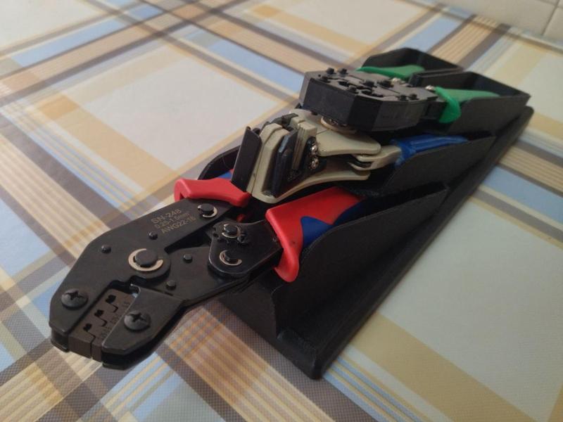 Gridfinity Pliers Holder Inclined 3 in 7x3