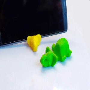 Elephant Keychain / Smartphone Stand