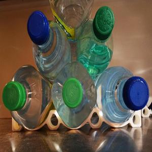 Bottles organizer / organiseur de bouteilles