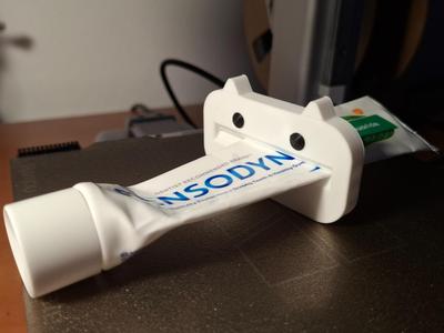 Cute Toothpaste Squeezer
