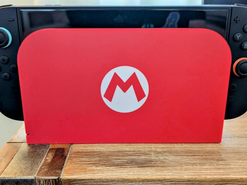 Mario Emblem Switch 2 Dock Cover Faceplate