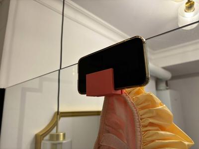 2-in-1 Shower Glass Hook – Phone Holder &  Hanger 