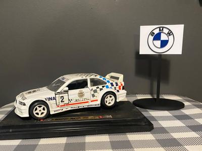 BMW logo sign—NO AMS needed