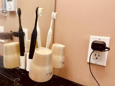 Minimalist Toothbrush Holder + Cup Holder
