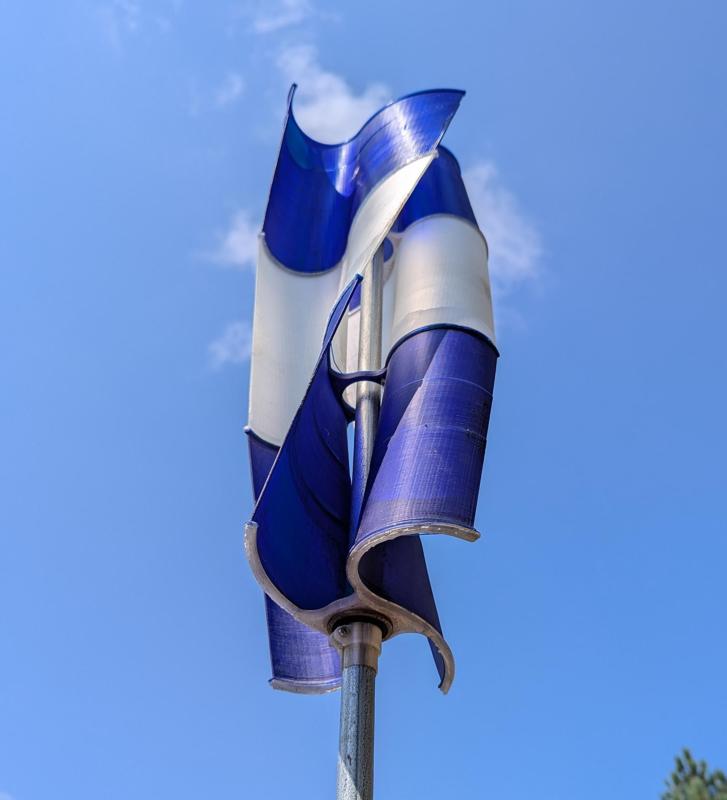 Helical Ugrinsky vertical turbine for your garden.