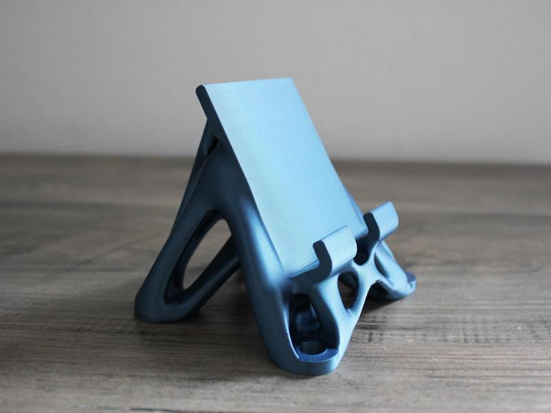 Phone Holder Stand - Topology Optimized Design