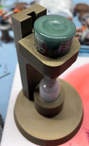 "The Hangman" GW Paint Pot to Dropper Bottle Tool