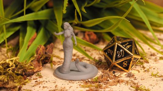 Yuan-Ti Medusa - Tabletop Miniature