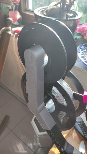 Filament Halterung klein v1.stl