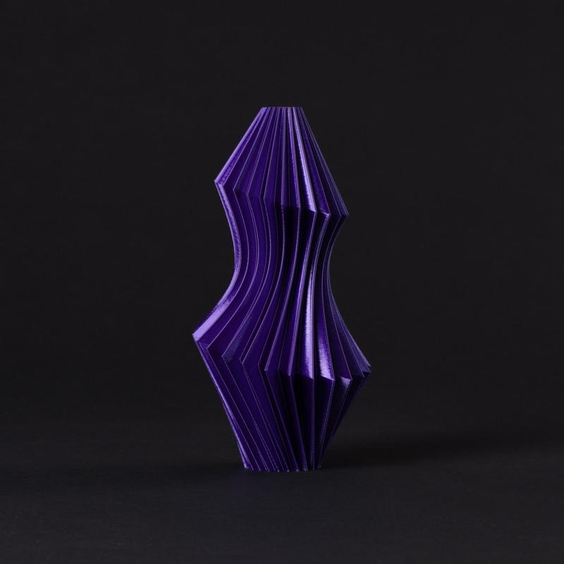 Modern Sculptural Vase (vase mode)