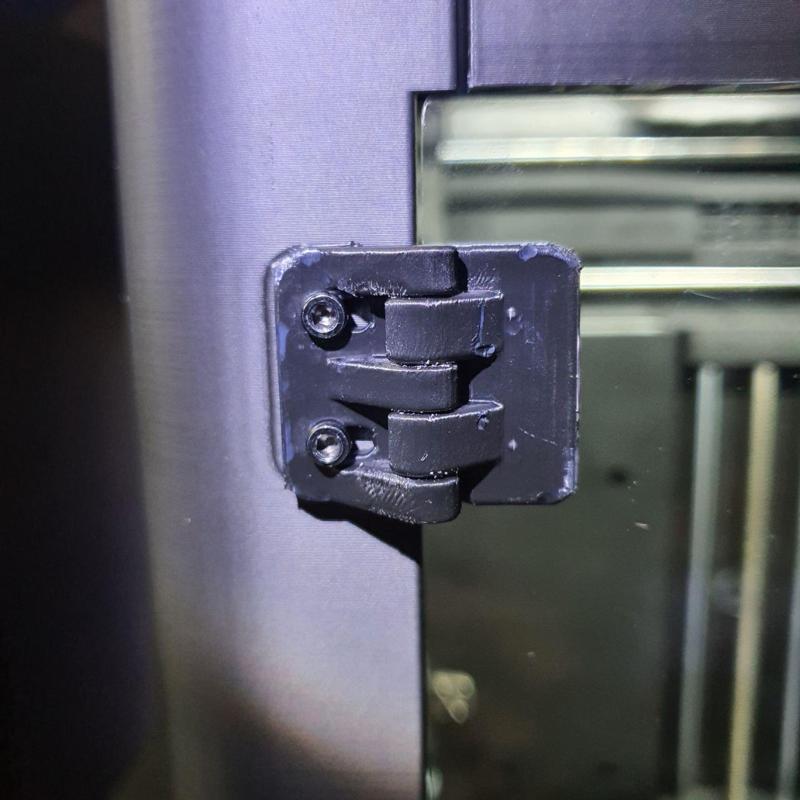 Modified hinge for the Flashforge Adventurer 5M body with the possibility of adjustment