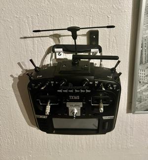Tx16S wall hook