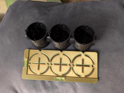 Flush-mounted socket template DIN 49 075 