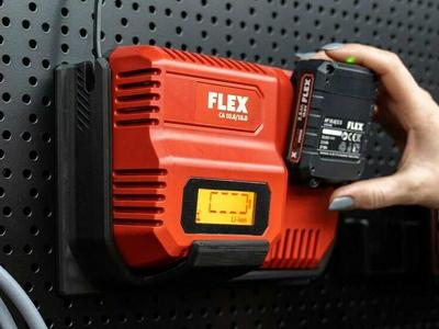 Battery Charger Wall Mount CA 10.8 / 18 V