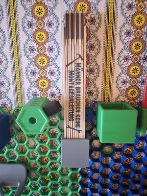 folding ruler mount
