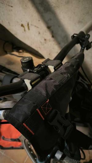 handlebar bag spacer (ZEFAL) 