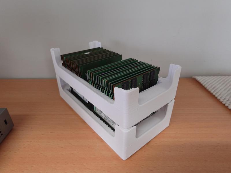 RAM Organizer tray - Gridfinity and Stackable