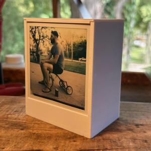 Polaroid Picture Display Storage Box & Frame SX-70 600 & I Type Film
