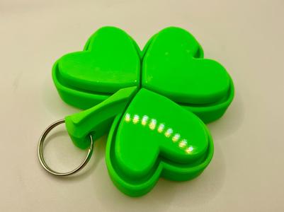 Triple Clicker Shamrock Keychain - Fidget Toy
