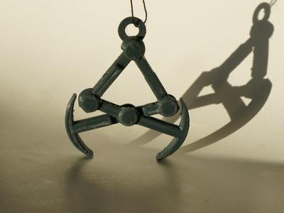 Gravity Hook (print in place)