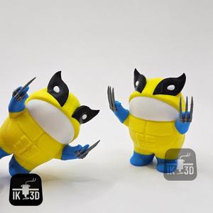 Cheeky Frog with Wolverine Costume - Claws and Middle Finger Versions / 3MF Included / No Supports