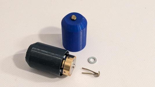 C-cell to D-cell adapter ( C to D battery )