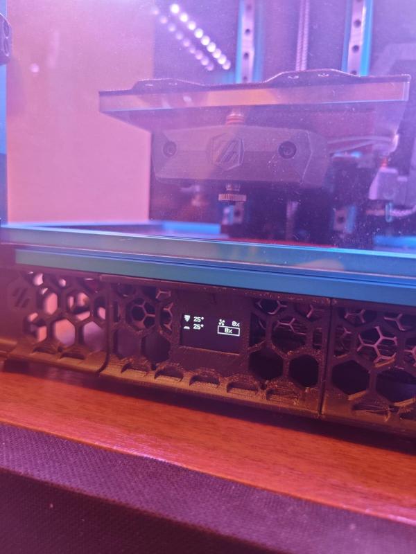 VORON V0.2 OLED Skirt Insert